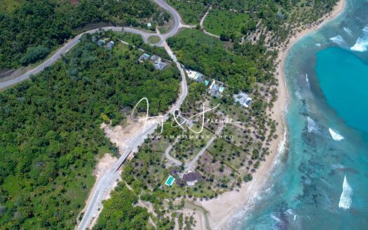 Beach lot Coson