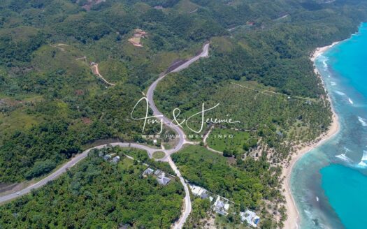 Beach lot Coson
