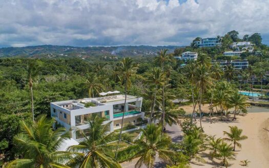 Villa en bord de mer - VENDU