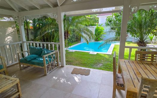 Bonita villa cerca de la playa