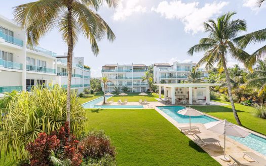 Lakeview apartment for sale Playa Bonita